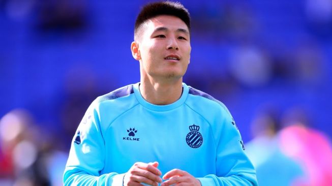 Penyerang China Wu Lei Jadi Pemain Keempat Espanyol yang Positif Corona