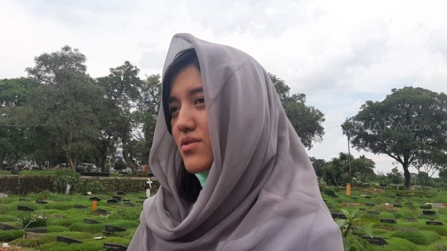 Firasat Ify Alyssa Sebelum Ayahnya Meninggal