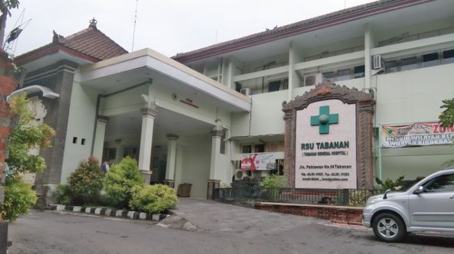 RSU Tabanan Rawat Pasutri WNA Positif Covid - 19