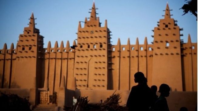 Terbuat dari Lumpur, UNESCO Resmikan Masjid Djenne sebagai Warisan Dunia