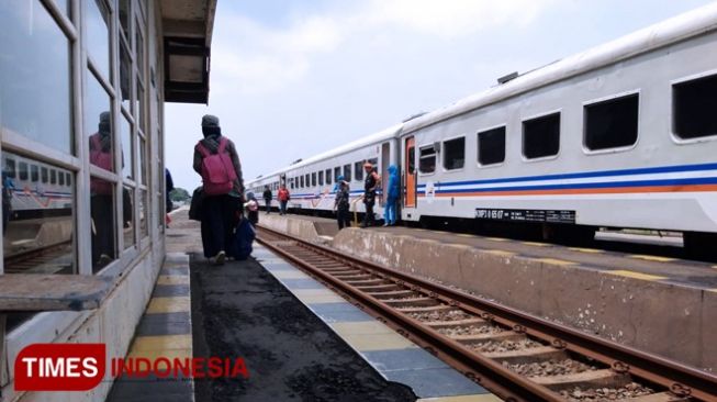 Hindari Virus Corona, Daop IX Jember Pangkas 4 Perjalanan KA Per April 2020