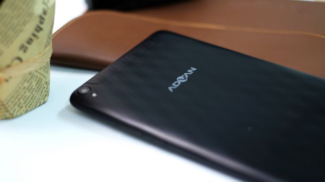 Advan Tab 8. [Advan]