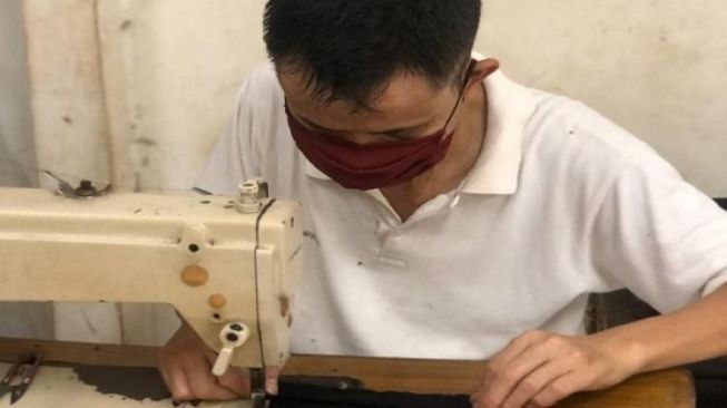 Masker Kain Ganti Masker Bedah yang Langka, Efektifkah Halau Virus Corona?