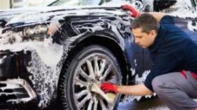 Tips Mencuci Mobil yang Praktis