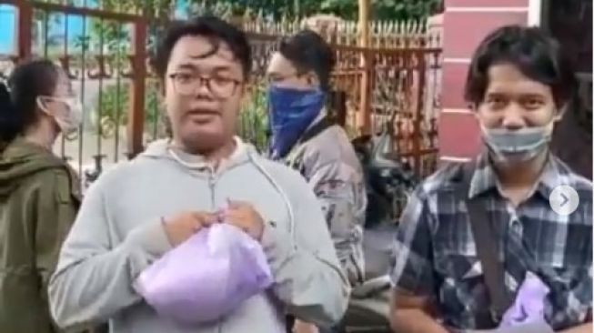 Mahasiswanya Tak Bisa Mudik karena Corona, UNY Beri Bantuan Kebutuhan Pokok