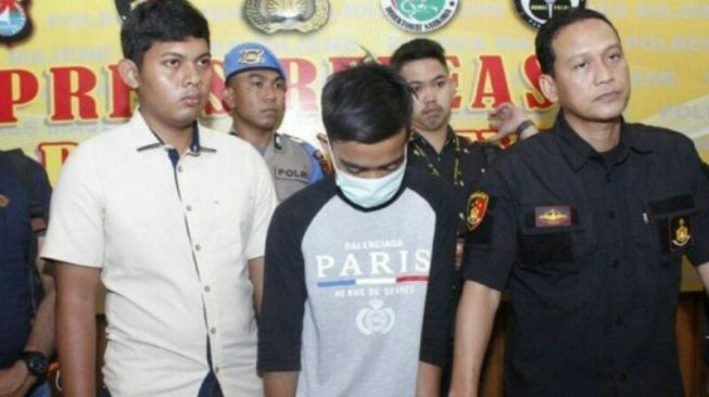 Sebar Hoaks Pasien Corona Meninggal, Warga Majene Diciduk Polisi