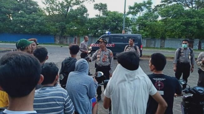 Balap Liar saat Pandemi Corona, Pemuda di Cilegon Ini Dibubarkan Polisi