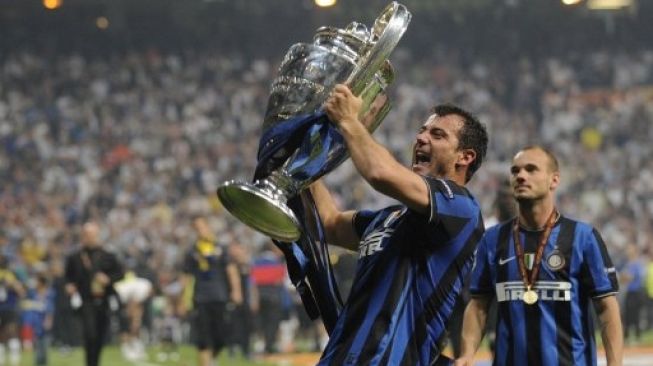 Dejan Stankovic sat menjuarai Liga Champions bersama Inter Milan. (Pierre-Philipee Marcau/AFP).