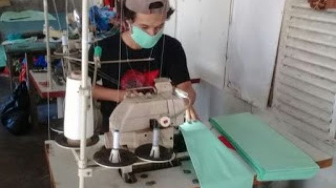 Libatkan IKM, Pemkab Landak Produksi 28 Ribu Masker Kain
