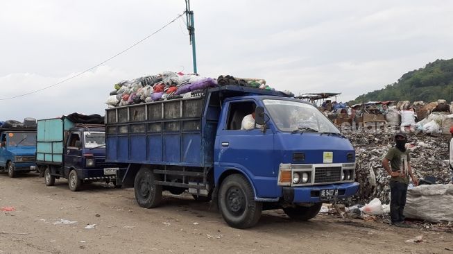 TPST Piyungan Tutup Tiga Hari, Truk Pengangkut Tak Bisa Buang Sampah