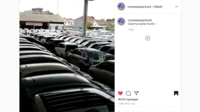 Kondisi Penampungan Mobil Bekas Taksi Online Penuh, Ditinggal Mudik?