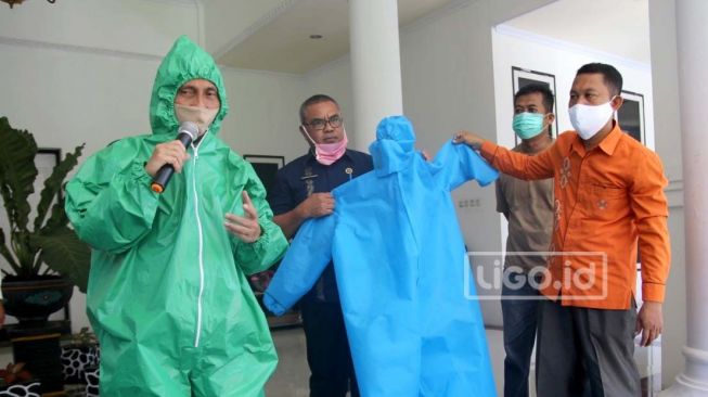 Antisipasi Kekurangan Pembagian, Pemda Kabgor Produksi APD dan Masker