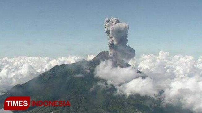 Gunung Merapi Yogyakarta Kembali Erupsi