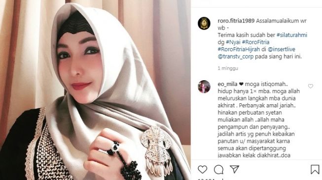 Unggahan Roro Fitria saat pakai hijab [Instagram/@roro.fitria1989]