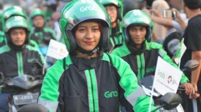 Antar Pesanan, Driver Ojol Wanita Lagi Hamil Ngaku Terjepit Pagar Otomatis, Diduga Penghuni Rumah Hanya Diam