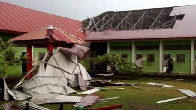 Ruang Tahanan Lapas Meulaboh Hancur Diterjang Puting Beliung