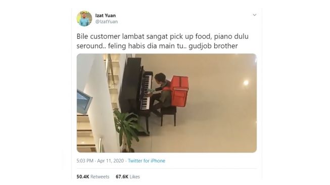 Driver ojol main piano. [Twitter]