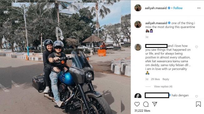 Aaliyah Massaid pamer foto di atas moge dengan pacar barunya (Instagram-aaliyah.massaid)