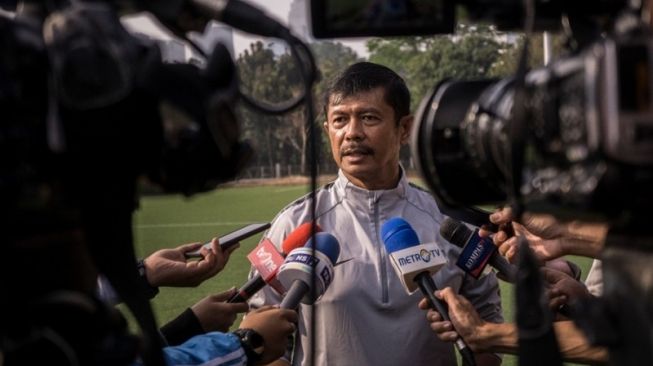 Indra Sjafri Paparkan Program Timnas Indonesia ke Ketum PSSI