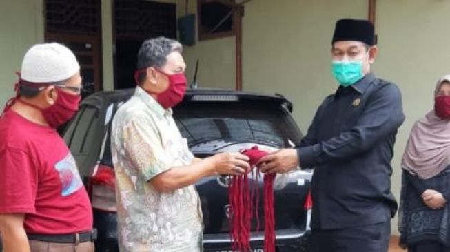 Duta Wijaya Sakti Sosialisasikan Covid-19 ke Warga