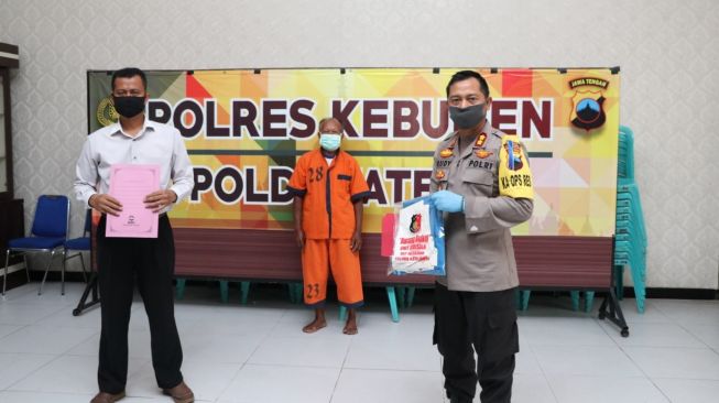 Kakek Pensiunan PNS di Kebumen Setubuhi Anak SD Berusia 8 Tahun