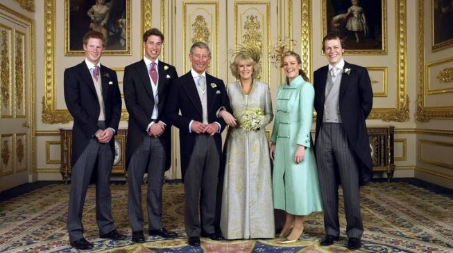 Pernikahan Pangeran Charles dan Camilla Parker. (Cosmopolitan)