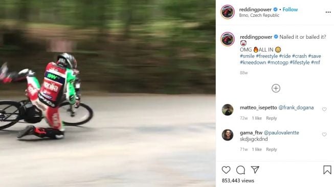 Scott Redding saat lakukan cornering menggunakan sepeda (Instagram-reddingpower)