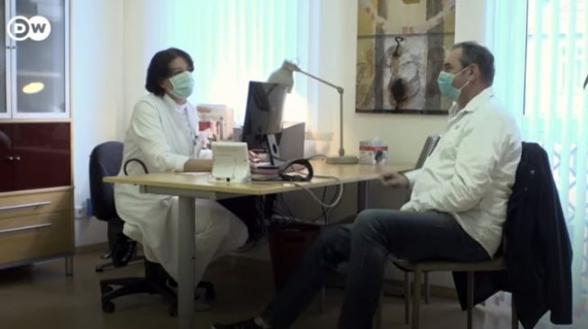 Stok APD Terbatas, Ini Strategi Darurat Dokter di Jerman Cegah Covid-19