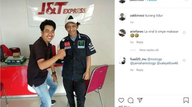 Rossi lagi ngirim paket nih (Instagram-zakkirossi)