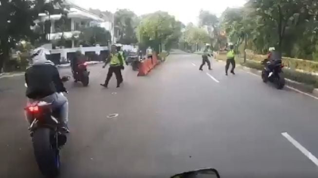 Viral Rombongan Moge Kabur saat Razia, Warganet: Motor Doang yang Gede