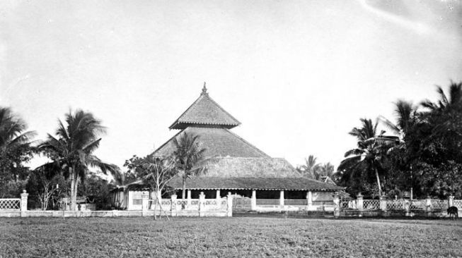 Sejarah Kerajaan Demak, Kerajaan Islam Pertama di Pulau Jawa