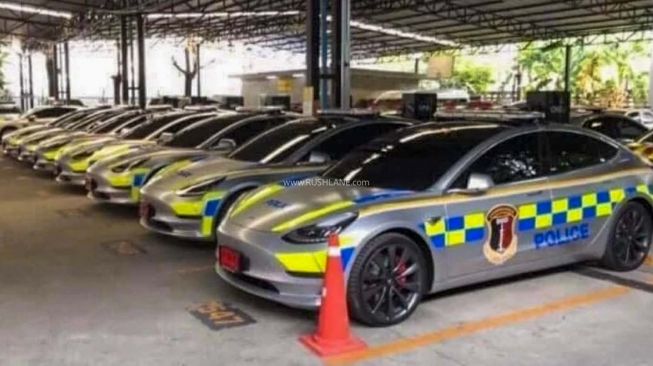 Mobil polisi Thailand gunakan Tesla Model 3 (rushlane)