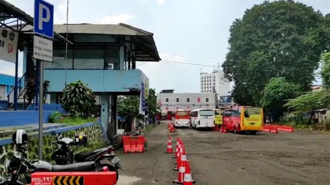 Terminal Baranangsiang Bogor Sepi Tak Layani Mudik Lebaran