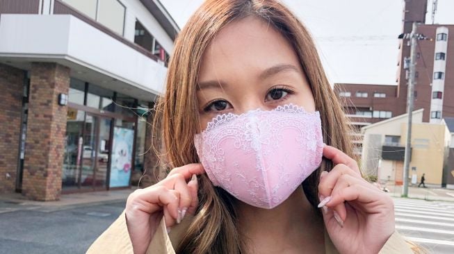 Masker Bra Anti Corona dari Jepang