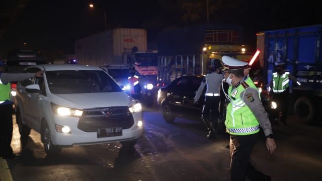 Dampak PSBB, Aktivitas Tol Jakarta, Jabar dan Banten Turun 40 Persen Lebih