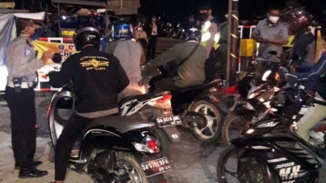 Selama PSBB, Kota Banjarmasin Berlakukan Jam Malam