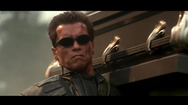 Arnold Schwarzenegger dalam film Terminator 3: Rise of The Machine