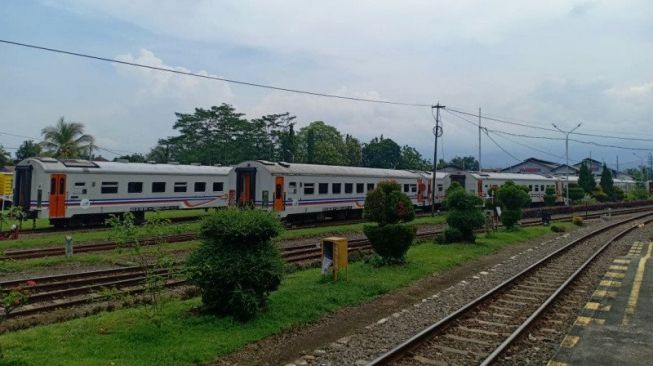 Selama Larangan Mudik, Daop 5 Purwokerto Hanya Layani 24 KA Angkutan Barang