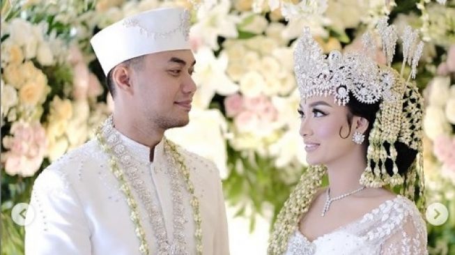 Baru Nikah Siri, Zaskia Gotik Mau Daftar ke KUA Besok