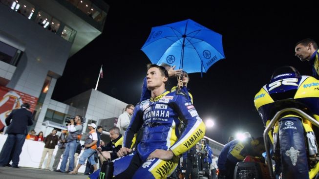 Pebalap asal Inggris, James Toseland, saat memperkuat tim Tech 3 Yamaha di MotoGP 2008. [AFP/Karim Jaafar]