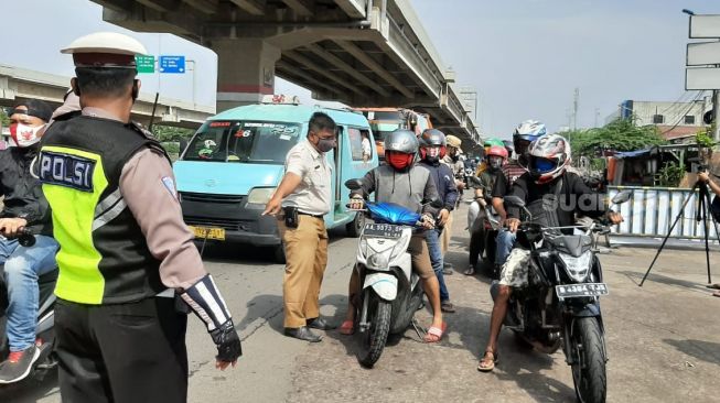 Pembatasan Sosial Warga Tampan Ditargetkan Mulai Pekan Depan