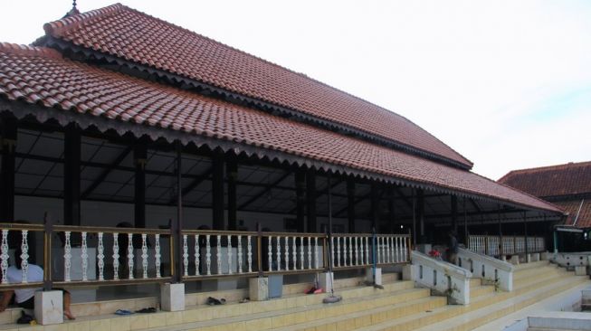 Belajar dari Rumah TVRI 27 April 2020: Wisata Religi Masjid Agung Banten