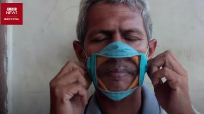 Masker Transparan untuk Teman Tuli