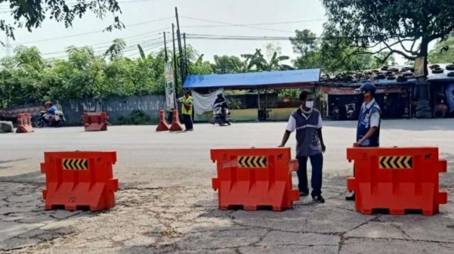 Jokowi Larang Mudik, Semua Terminal Bus di Karawang Ditutup