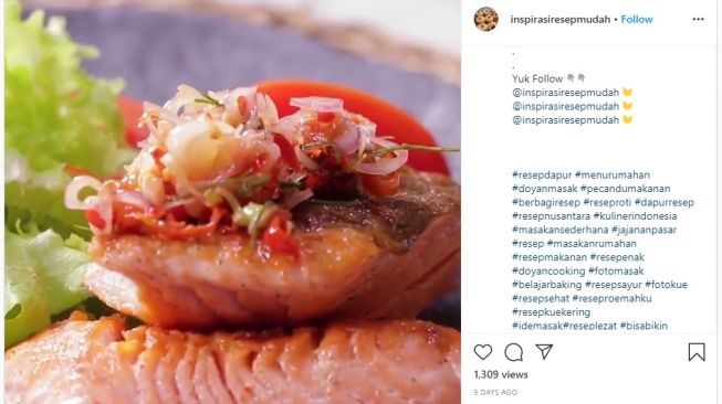Ilustrasi Resep sambal matah - Salmon sambal matah. (dok: Instagram/@inspirasiresepmudah)