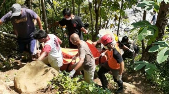 Misteri Secarik Surat Wasiat Usai Penemuan Jasad Gadis di Banjarnegara