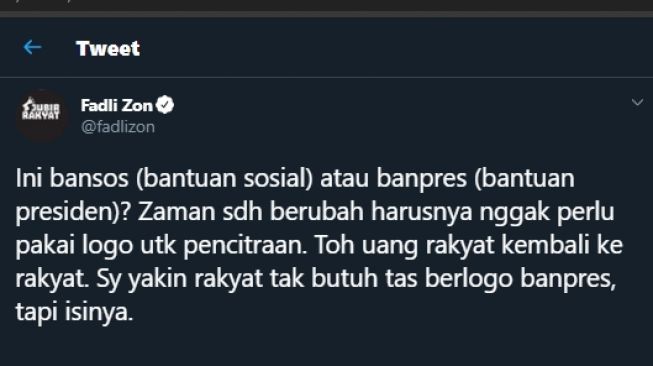 Cuitan Fadli Zon soal bantuan sosial dari pemerintah. (Twitter/@fadlizon)