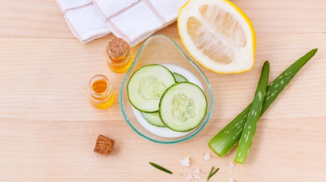 Catat! Ini Tips Pilih Skincare untuk Kulit Berminyak dan Berjerawat