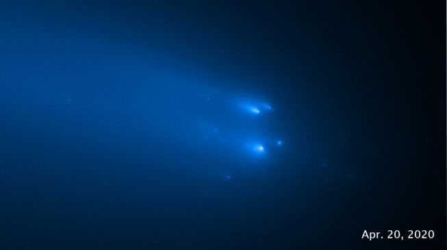 Pecahan Komet ATLAS. [NASA]