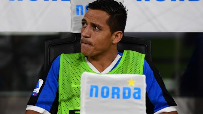 Hasrat Alexis Sanchez Gantung Sepatu di Universidad de Chile